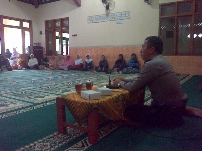 1211-polres-ceramah
