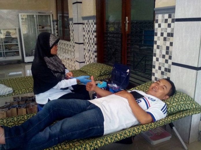 2011-donor-darah