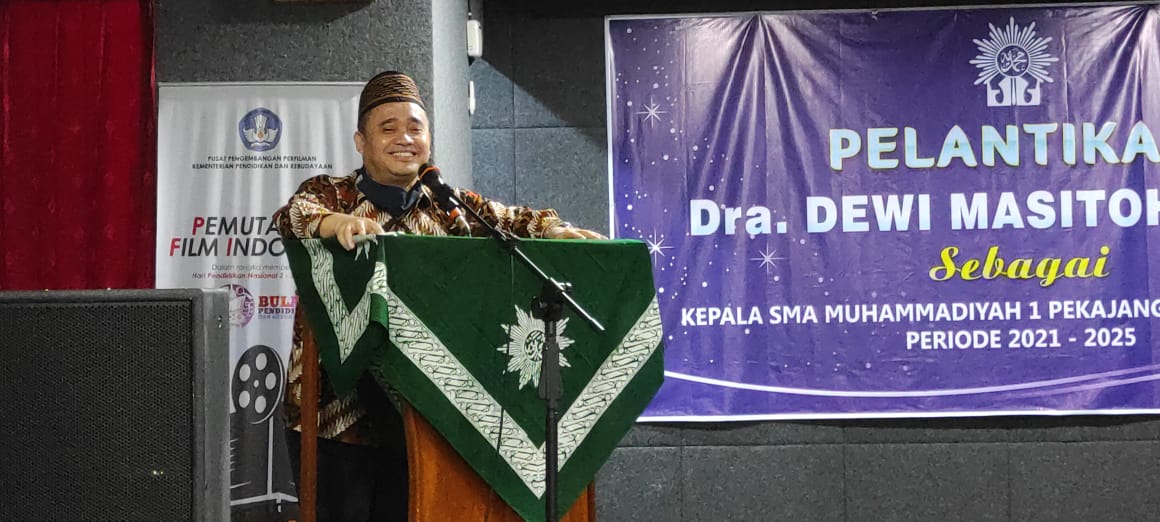 Drs Tafsir, M.Ag - Ketua PWM Jawa Tengah Dalam Pelantikan Kepala Sekolah SMA Muhammadiyah Pekajangan
