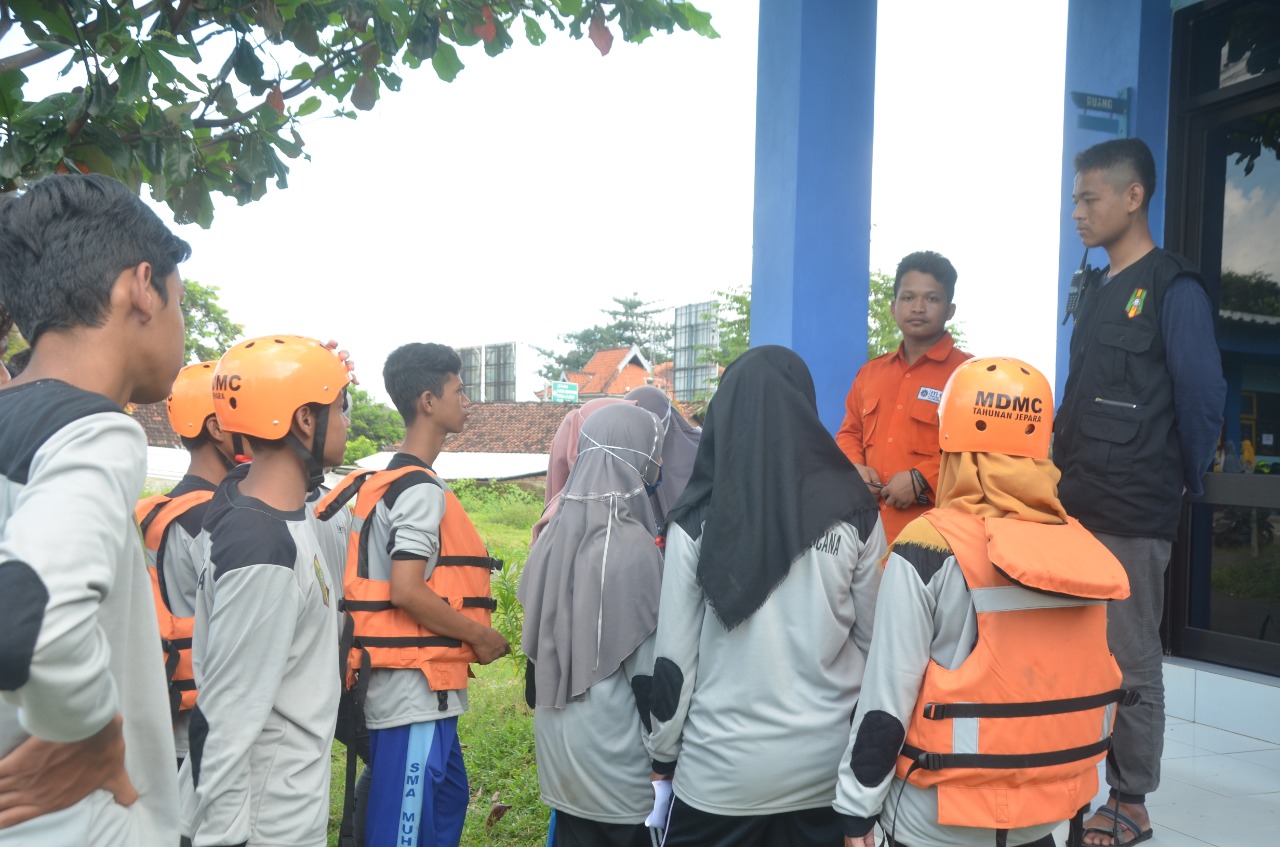 Gandeng MDMC, IPM Jepara Adakan Pelatihan Pelajar Tanggap Bencana
