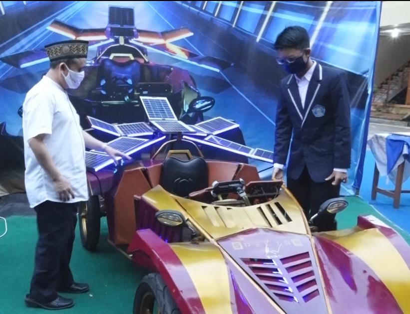 Siswa SMA Muhammadiyah Gombong Ciptakan Mobil Ramah Lingkungan