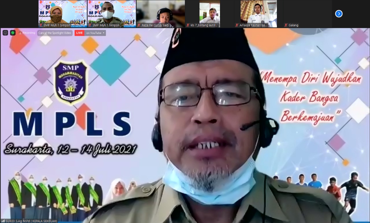 Peduli Kesehatan Jasmani Rohani Siswa SMP Muhammadiyah 1 Surakarta Gelar Awalusannah Pra KBM dan MPLS 2021 Virtual