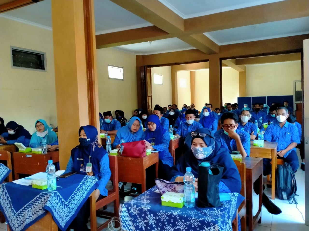 FKKS SD/MIM Boyolali Adakan Workshop Penulisan Soal AKM | Muhammadiyah ...