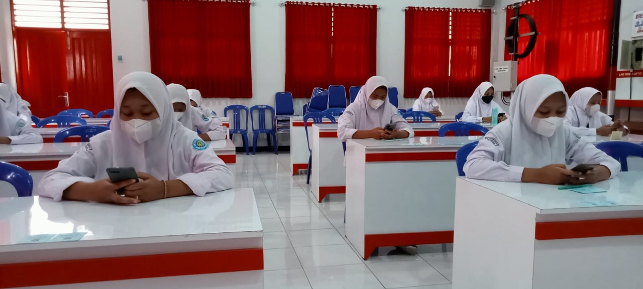 SMK Muhammadiyah 2 Muntilan melaksanakan Penilaian Akhir Semester
