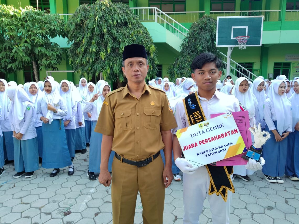 Buka Masa Pengenalan Lingkungan Sekolah Smk Muhammadiyah 4 Sragen Beri Penghargaan Siswa