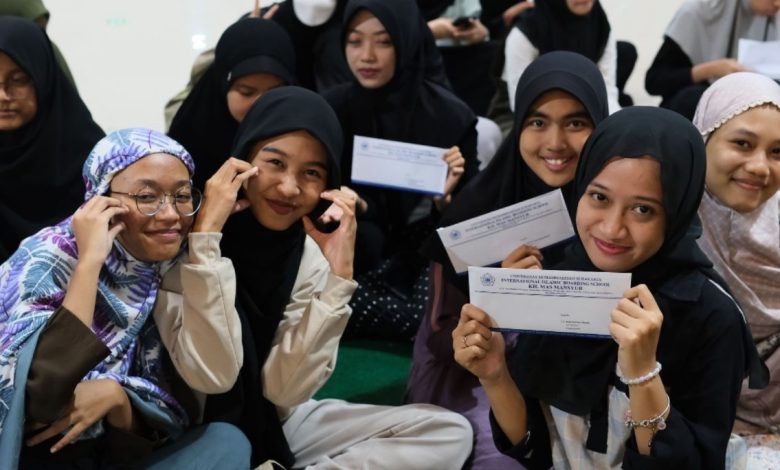 pesantren mahasiswa ums