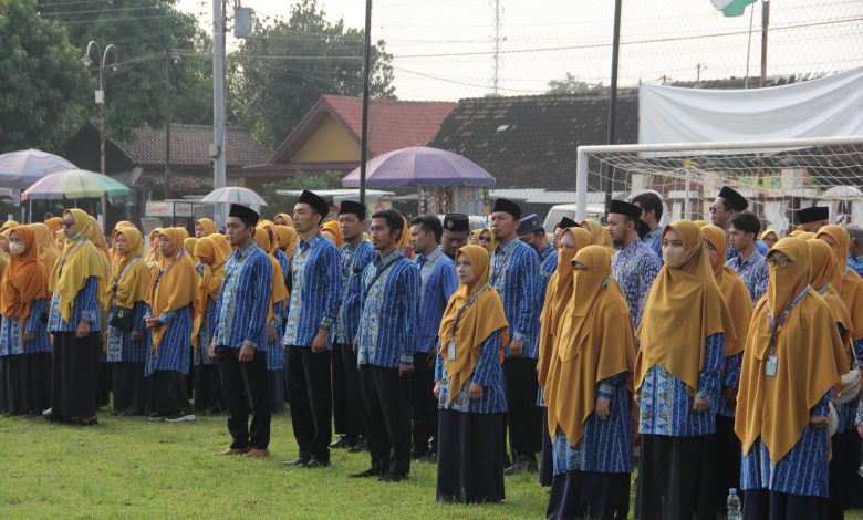 hari guru nasional