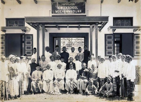 muhammadiyah dan pendidikan