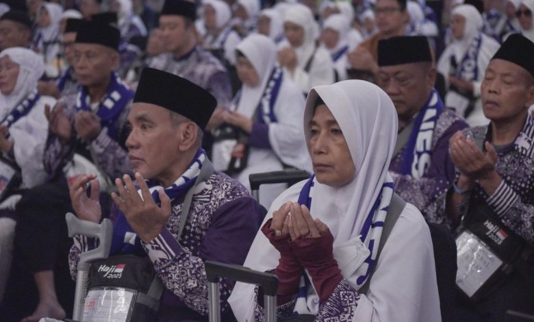 jemaah haji embarkasi solo