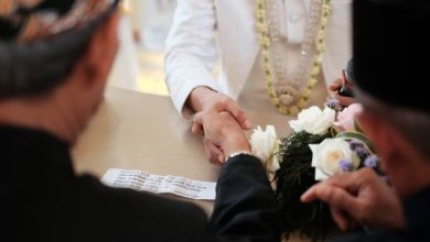 no dating before married