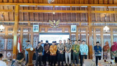 MES Surakarta