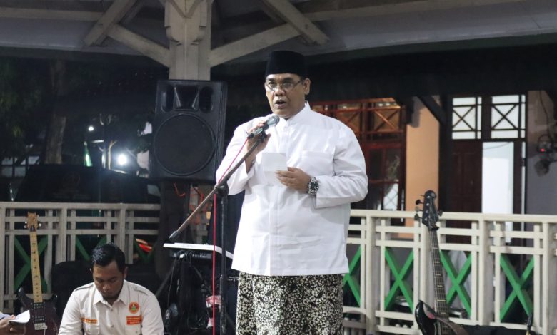 ahmad kholid