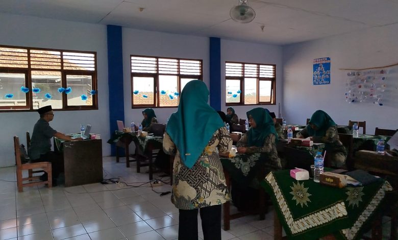 SMP Muhammadiyah Keling