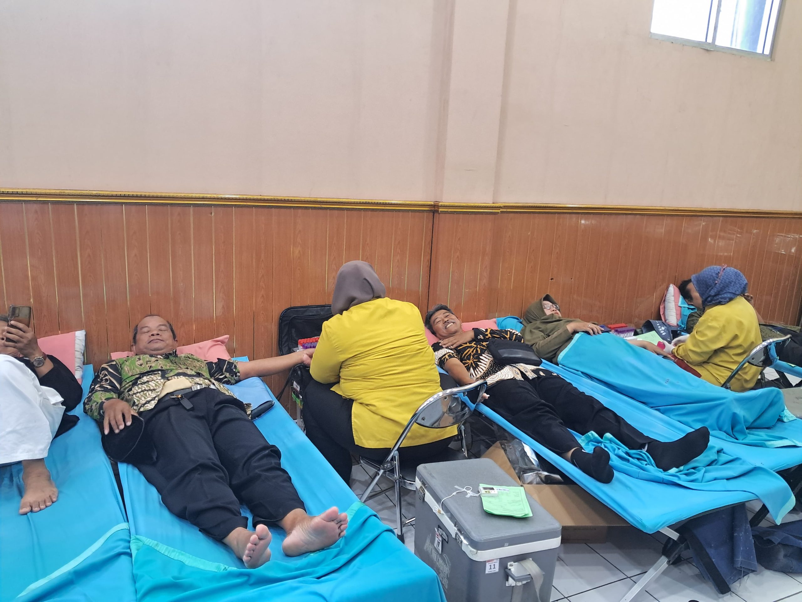 95 Pendonor Ramaikan Pembuka Milad ke-113 Muhammadiyah Surakarta, Antusiasme Warga Pecahkan Target - MuhammadiyahNews.com 95 Pendonor Ramaikan Pembuka Milad ke-113 Muhammadiyah Surakarta, Antusiasme Warga Pecahkan Target - MuhammadiyahNews.com
