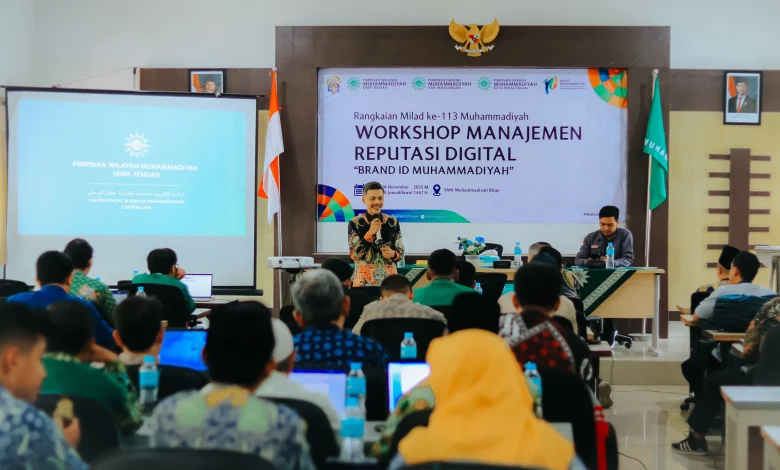Pelatihan Manajemen Reputasi Digital Muhammadiyah Pekalongan
