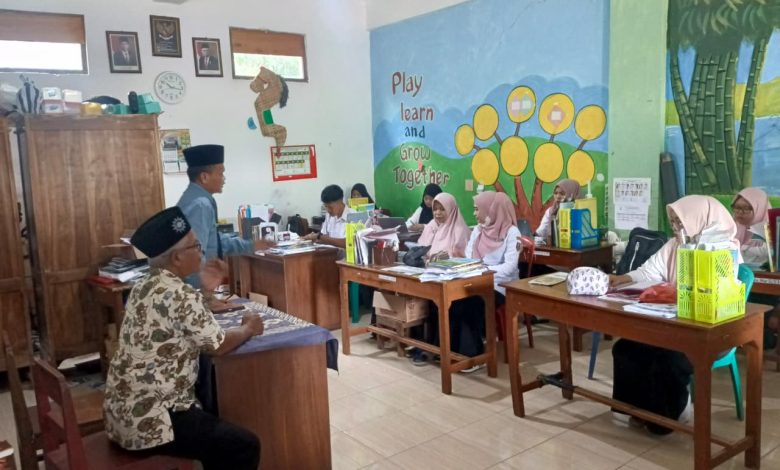 Monev SD Muhammadiyah PK Sambi