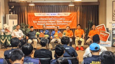 Pelepasan 28 relawan Lazismu–MDMC Jateng untuk Respon Bencana Sumatera Utara