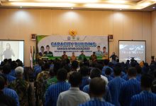 Prosesi pembukaan Capacity Building SPMB 2026 Sekolah Muhammadiyah Jawa Tengah oleh jajaran PWM Jateng di Hotel Grasia.