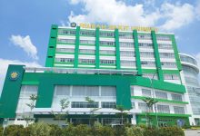 Gedung utama Rumah Sakit UNIMUS bagian dari jaringan rumah sakit Muhammadiyah di Jawa Tengah dengan fasilitas medis modern.