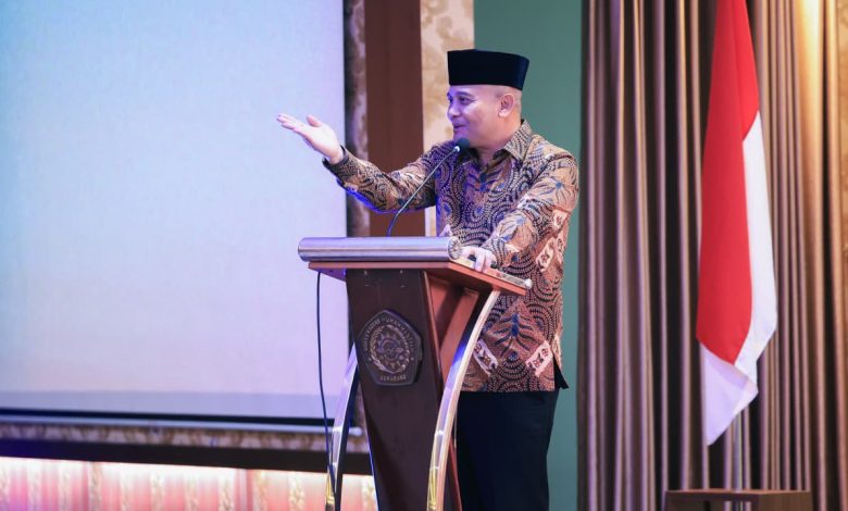 Ahmad Luthfi memberikan sambutan pada pembukaan Rakornas LDK Muhammadiyah 2026 di Unimus Semarang.