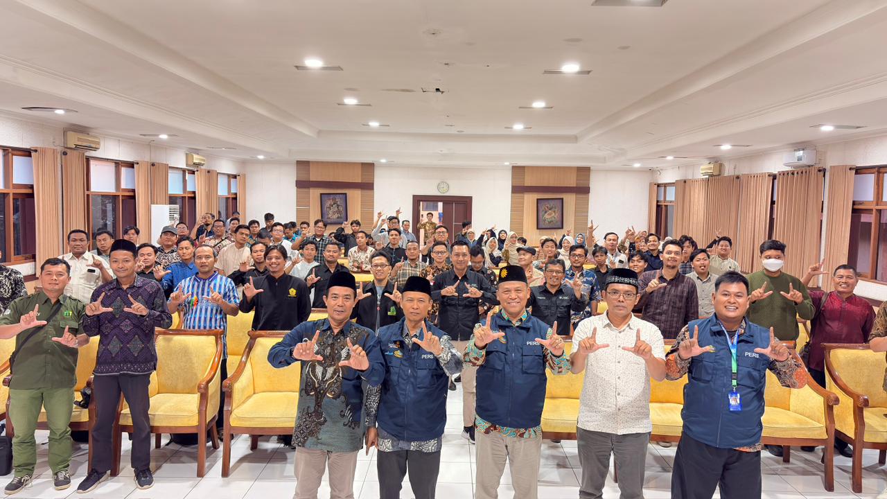 Foto bersama peserta Pesantren Jurnalistik MPI PWM Jateng sebagai bagian dari program Akselerasi Dakwah Digital Muhammadiyah.