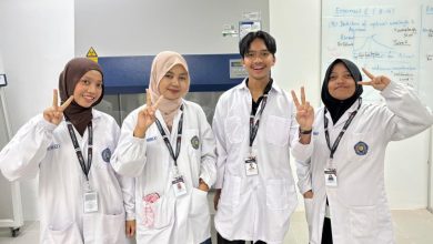 Empat mahasiswa Farmasi Universitas Muhammadiyah Purwokerto mengikuti Student Mobility Program di INTI International University Malaysia.