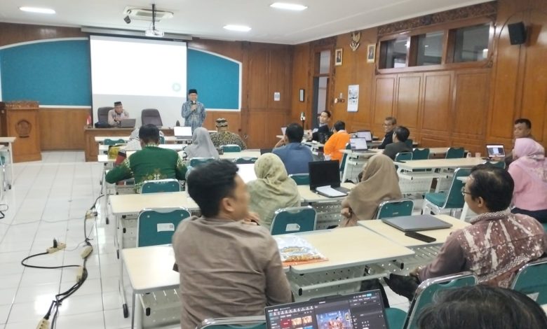 Peserta mengikuti workshop penyusunan storyboard dan konten digital KontenMu di BBPMP Jawa Tengah, Semarang, 6–8 Maret 2026.
