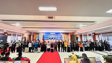 Pengurus BEM, UKM, IKM, dan Ortom Universitas Muhammadiyah Gombong dilantik dalam acara pelantikan organisasi mahasiswa periode 2025/2026.