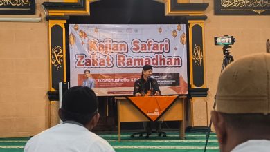 Penceramah menyampaikan materi dalam Kajian Safari Zakat Ramadhan yang digelar Lazismu Purbalingga di Masjid Jami’ Nuurul Iman, Sumampir, Purbalingga.