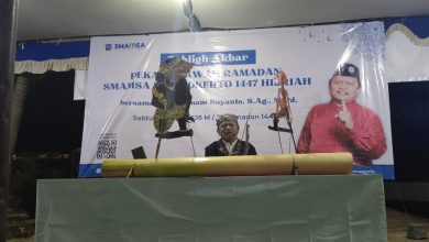 Pagelaran Wayang 1 Jaman pada penutupan Pekan Dakwah Ramadan SMA Muhammadiyah 1 Purwokerto di Karanglewas.