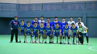 Tim Futsal TMU berfoto bersama usai mengikuti Turnamen Sixfeo Futsal Ramadhan 2026 di GOR Tegal Selatan, Tegal.