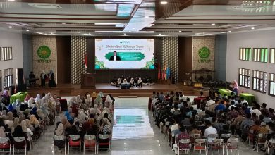 Suasana Silaturahmi Syawal 1447 H Universitas Muhammadiyah Purworejo di Auditorium Kasman Singodimedjo yang dihadiri sivitas akademika.