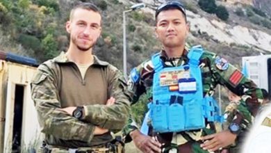 Dokumentasi seorang prajurit TNI dalam misi perdamaian PBB di Lebanon sebagai pelengkap berita duka kader Muhammadiyah.