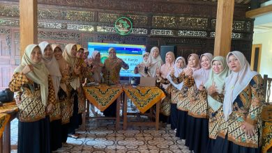 Foto bersama pengurus PD IGABA Jepara dan Majelis PAUD Dasmen PDA Jepara saat Raker penguatan kemandirian organisasi IGABA di Klaten.