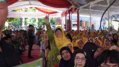 Jamaah mengikuti Hari Ber-Muhammadiyah Semarang 2026 di Genuk dengan antusias, termasuk dalam sesi lelang renovasi Masjid At Taqwa Muhammadiyah.