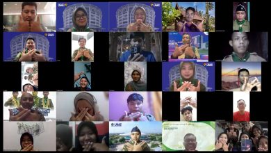 Peserta Silaturahmi Kafilah Penuntun Se-Indonesia mengikuti pertemuan daring melalui Zoom Meeting yang diinisiasi Hizbul Wathan UMS untuk memperkuat koordinasi dan solidaritas nasional.