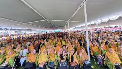 Ribuan peserta Wisata Dakwah ‘Aisyiyah se-Karesidenan Kedu memadati area kegiatan di Lapangan drh. Soepardi, Kota Mungkid, Kabupaten Magelang, Minggu (19/4/2026).