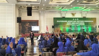 Peserta mengikuti Silaturahmi Akbar dan Motivasi Pendidikan Guru dan Karyawan Muhammadiyah-’Aisyiyah Kabupaten Klaten di Grha Bung Karno, Klaten, Sabtu (18/4/2026).