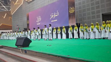 Siswa SD Aisyiyah Unggulan Gemolong tampil dalam Wisuda Tahfidz Al-Qur’an di Edutorium Universitas Muhammadiyah Surakarta.