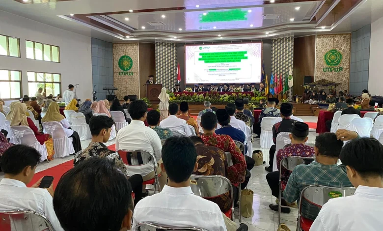 Suasana pengukuhan Prof Sudar sebagai Guru Besar UMPWR di Auditorium Kasman Singodimedjo