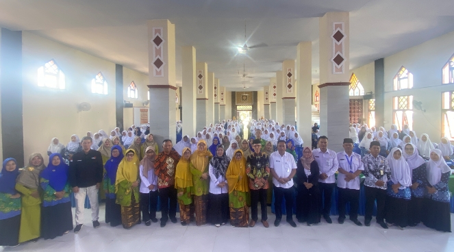 Deklarasi kemandirian organisasi profesi guru oleh IGABA Kabupaten Batang yang dihadiri oleh pengurus PDA, PDM, dan Dinas Pendidikan di Gedung Multiguna Aisyiyah Kauman.