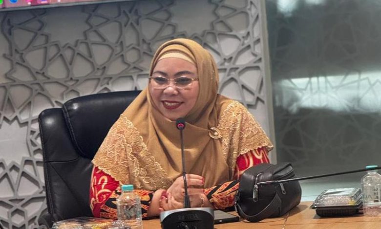 Herwina Bahar, Bendahara Majelis Dikdasmen & PNF PP Muhammadiyah, saat memberikan sambutan dalam workshop pendidikan inklusif GembiraMu.
