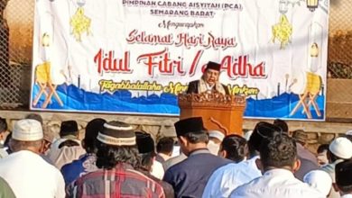 Dr. AM Jumai menyampaikan Khutbah Idul Adha Semarang 2026 yang mengkritik maraknya judi dan miras, di hadapan jemaah Masjid At-Taqwa Kota Semarang.