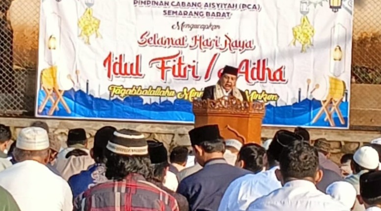 Dr. AM Jumai menyampaikan Khutbah Idul Adha Semarang 2026 yang mengkritik maraknya judi dan miras, di hadapan jemaah Masjid At-Taqwa Kota Semarang.