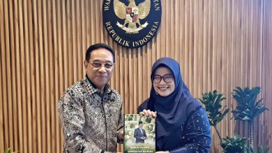 Pertemuan Dekan FK UMS dan Wakil Menteri Kesehatan RI, dr. Benjamin Paulus Octavianus, Sp.P di Jakarta untuk percepatan eliminasi kusta di Indonesia.