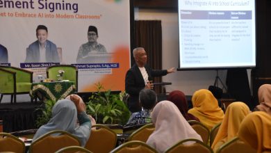Suasana konferensi pendidikan internasional Marshall Cavendish Education di Semarang membahas isu AI menggantikan guru.