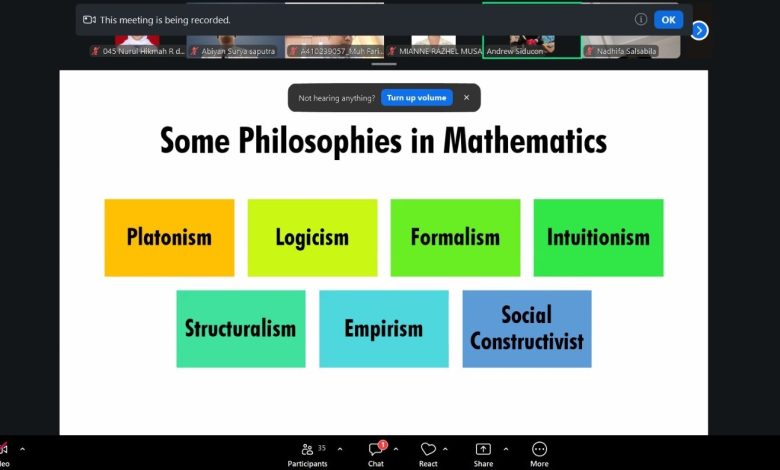 Slide presentasi tentang aliran filsafat matematika seperti Platonisme dan Konstruktivisme Sosial dalam kuliah daring di UMS