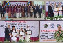 Kolase foto acara pelepasan siswa kelas VI MI Muhammadiyah Donowangun 01 Pekalongan tahun ajaran 2025/2026 yang dimeriahkan dengan prosesi wisuda dan penyerahan penghargaan.