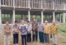 Progres pembangunan gedung baru dua lantai TK ABA Kalikajar Wonosobo yang didukung dana bantuan UMS.