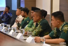 Peserta Pelatihan Manajer Eksekutif PDM se-Jawa Tengah menyimak penyampaian materi di Hotel Candi Indah Semarang.